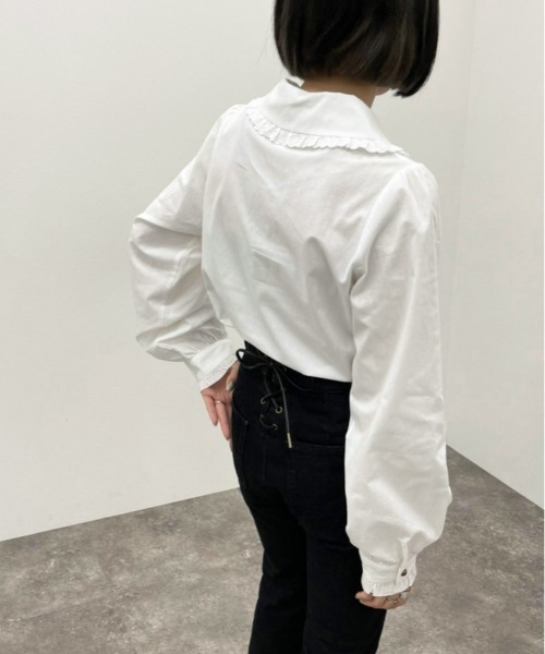 apres jour mignon(アプレジュールミニョン)の「コットンレースフリルブラウス【ZOZOTOWN限定アイテム】(シャツ/ブラウス・レディース・ブラック/オフホワイト/モカ・X-LARGE/フリー)」の7枚目の写真