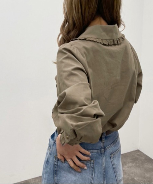 apres jour mignon(アプレジュールミニョン)の「コットンレースフリルブラウス【ZOZOTOWN限定アイテム】(シャツ/ブラウス・レディース・ブラック/オフホワイト/モカ・X-LARGE/フリー)」の20枚目の写真