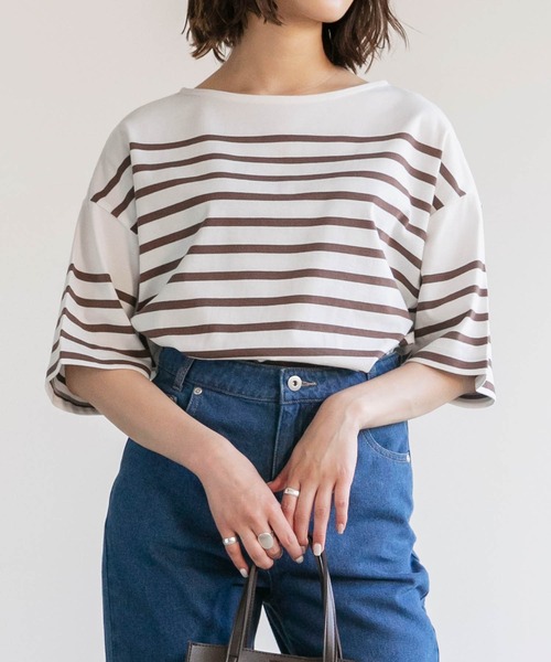 BONLECILL（ボンルシール）の「パネルボーダー ボートネックカットソー 半袖Tシャツ（Tシャツ/カットソー・レディース・ブラック/ブラウン/ブルー/グリーン/イエロー/ピンク/オレンジ系・FREE）」の2枚目の写真