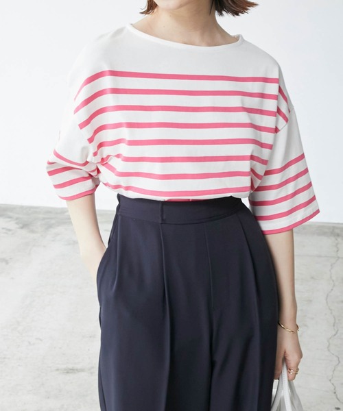 BONLECILL（ボンルシール）の「パネルボーダー ボートネックカットソー 半袖Tシャツ（Tシャツ/カットソー・レディース・ブラック/ブラウン/ブルー/グリーン/イエロー/ピンク/オレンジ系・FREE）」の6枚目の写真