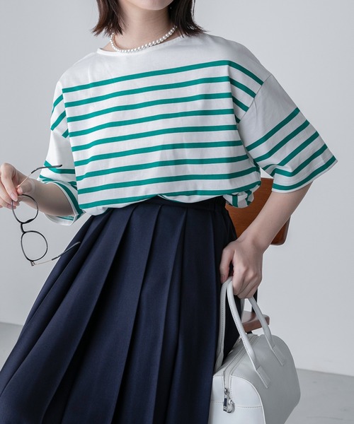 BONLECILL（ボンルシール）の「パネルボーダー ボートネックカットソー 半袖Tシャツ（Tシャツ/カットソー・レディース・ブラック/ブラウン/ブルー/グリーン/イエロー/ピンク/オレンジ系・FREE）」の15枚目の写真