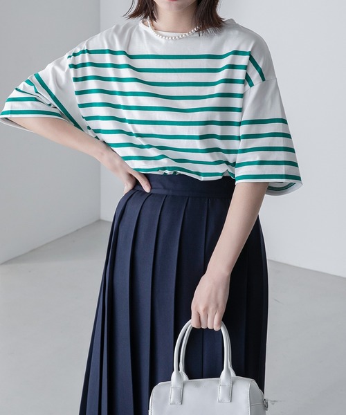 BONLECILL（ボンルシール）の「パネルボーダー ボートネックカットソー 半袖Tシャツ（Tシャツ/カットソー・レディース・ブラック/ブラウン/ブルー/グリーン/イエロー/ピンク/オレンジ系・FREE）」の9枚目の写真