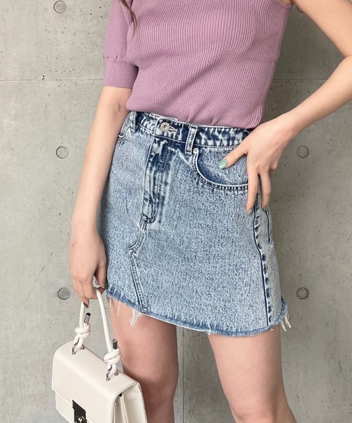 SPIRALGIRL（スパイラルガール）の「カットオフミニスカート（スカート・レディース・ベージュ/ブルー・SMALL/MEDIUM）」の2枚目の写真