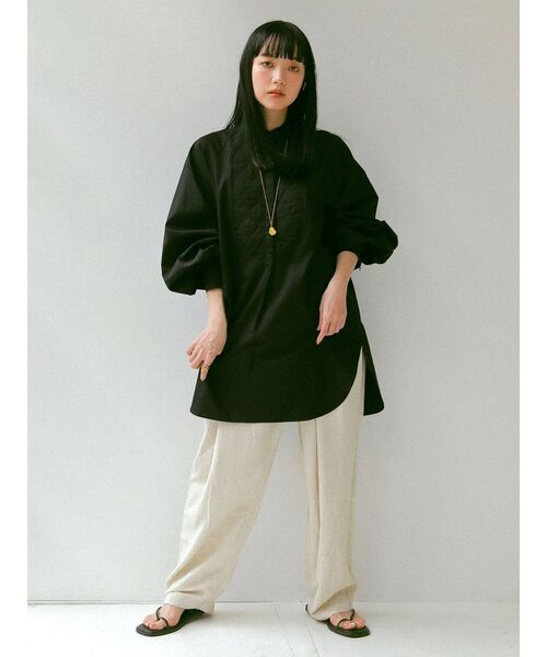 Ungrid（アングリッド）の「ハイウエストボリュームテーパードパンツ（その他パンツ・レディース・ブラック/アイボリー・SMALL/MEDIUM）」の14枚目の写真