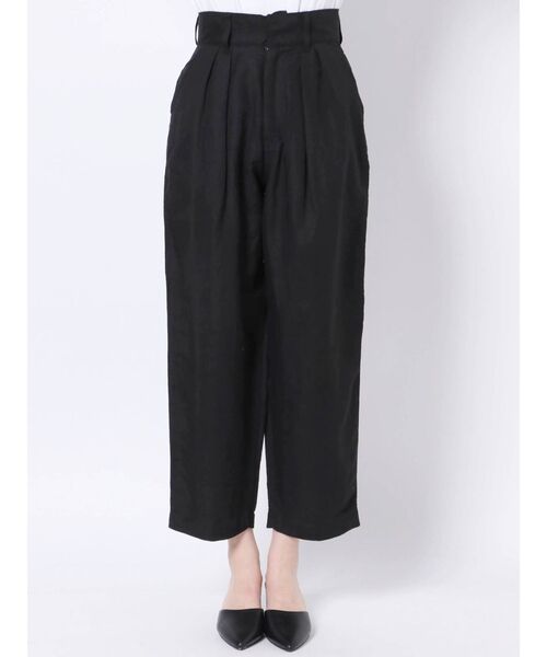 Ungrid（アングリッド）の「ハイウエストボリュームテーパードパンツ（その他パンツ・レディース・ブラック/アイボリー・SMALL/MEDIUM）」の17枚目の写真