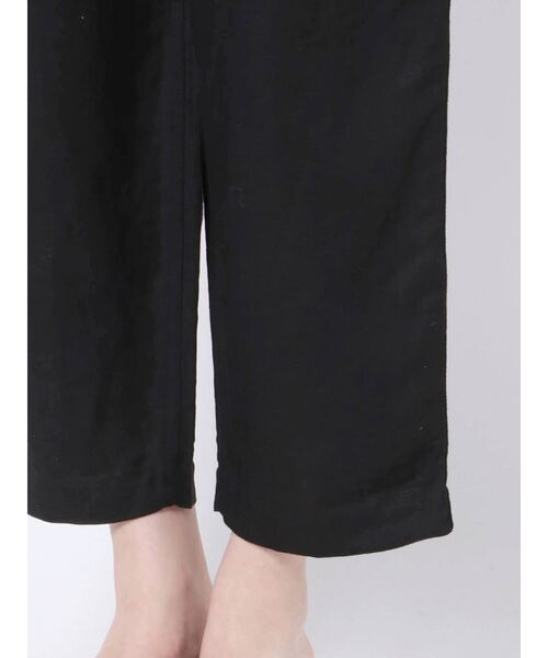 Ungrid（アングリッド）の「ハイウエストボリュームテーパードパンツ（その他パンツ・レディース・ブラック/アイボリー・SMALL/MEDIUM）」の18枚目の写真