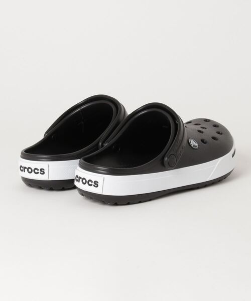 crocs(クロックス)の「クロックス crocs Crocband II Blk/Blk(サンダル・メンズ・ブラック・23.0cm/25.0cm/26.0cm/27.0cm/24.0cm/28.0cm/29.0cm/22.0cm)」の2枚目の写真