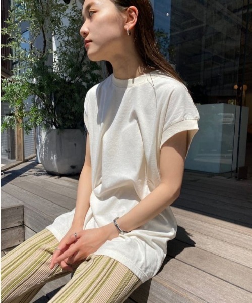 TODAYFUL（トゥデイフル）の「ウォッシュドコットンタンクトップ（タンクトップ・レディース・パープル/クリーム/キナリ・FREE）」の4枚目の写真