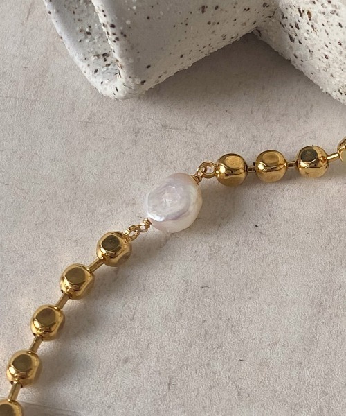 Bab（バブ）の「【WEB限定】センターパールドロップブレスレット（ブレスレット・レディース・ゴールド・ONESIZE）」の8枚目の写真