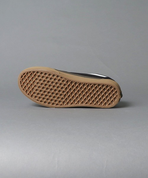 VANS（バンズ）の「【 VANS / ヴァンズ 】 OLD SKOOL GUM SOLE / オールドスクール ガムソール（スニーカー・メンズ・ブラック・6/8/10/9/7/7h/8h/9h/6h/5h）」の5枚目の写真