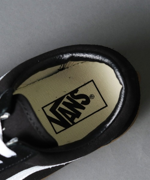 VANS（バンズ）の「【 VANS / ヴァンズ 】 OLD SKOOL GUM SOLE / オールドスクール ガムソール（スニーカー・メンズ・ブラック・6/8/10/9/7/7h/8h/9h/6h/5h）」の14枚目の写真