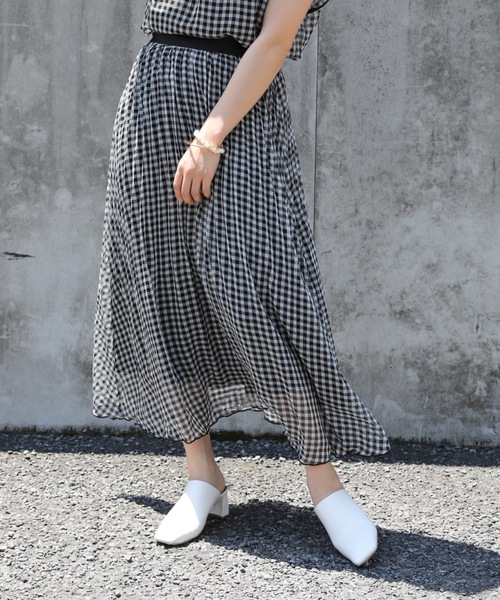 ap retro（アプレトロ）の「ギンガムチェック消しプリーツロングスカート【ZOZO限定アイテム】（スカート・レディース・ブラック・FREE）」の6枚目の写真