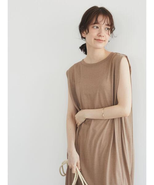 Green　Parks（グリーンパークス）の「麻ブレンドノースリーブカットワンピース＊（ワンピース・レディース・オフホワイト/キャメル/チャコールグレー・FREE）」の4枚目の写真