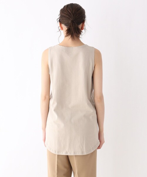 SHOO・LA・RUE（シューラルー）の「◆【S-LL】裾カーブタンクトップ（タンクトップ・レディース・アイボリー/ライトグレー/ブラック/ダークブラウン・01/02/03/04）」の7枚目の写真
