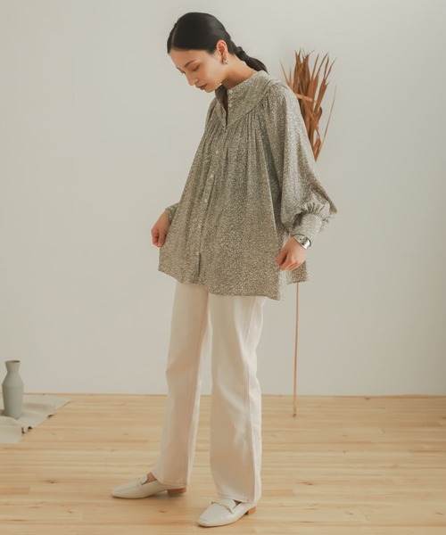 SENSE OF PLACE by URBAN RESEARCH(センスオブプレイスバイアーバンリサーチ)の「『TALLサイズあり』カツラギストレートパンツ(デニムパンツ・レディース・ベージュ/カーキ/アイボリー/マスタード/バーガンディー・SMALL/MEDIUM/X-SMALL/TALL)」の17枚目の写真