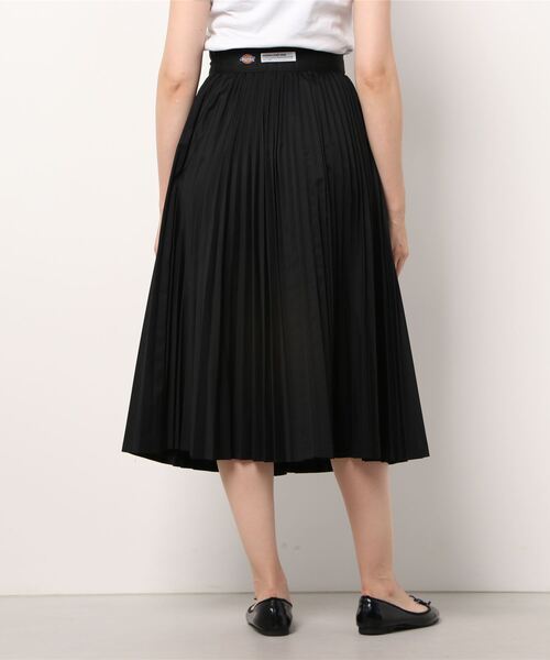 TOGA（トーガ）の「TOGA×Dickies プリーツスカート（スカート・レディース・ブラック・36/34）」の2枚目の写真