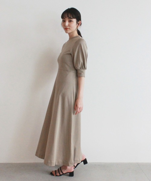 kaene（カエン）の「ボリュームスリーブカットワンピース（ドレス 