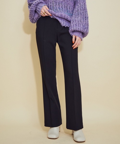 MADEMOISELLE ROPE'(マドモアゼル ロペ)の「センターピンタックフレアパンツ(その他パンツ・レディース・ブラック/グリーン系その他/レンガ・38/36)」の2枚目の写真