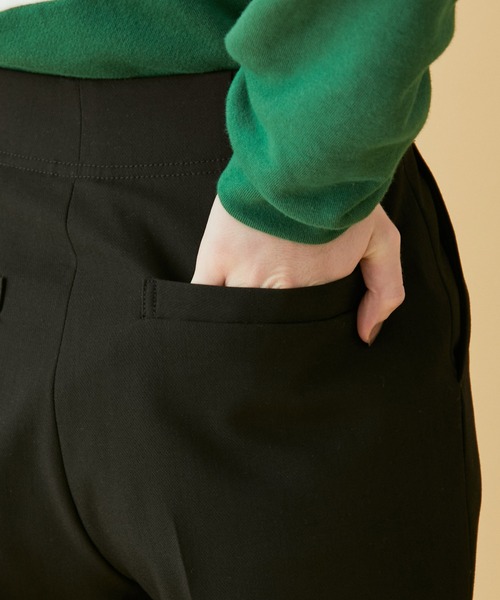 MADEMOISELLE ROPE'(マドモアゼル ロペ)の「センターピンタックフレアパンツ(その他パンツ・レディース・ブラック/グリーン系その他/レンガ・38/36)」の16枚目の写真