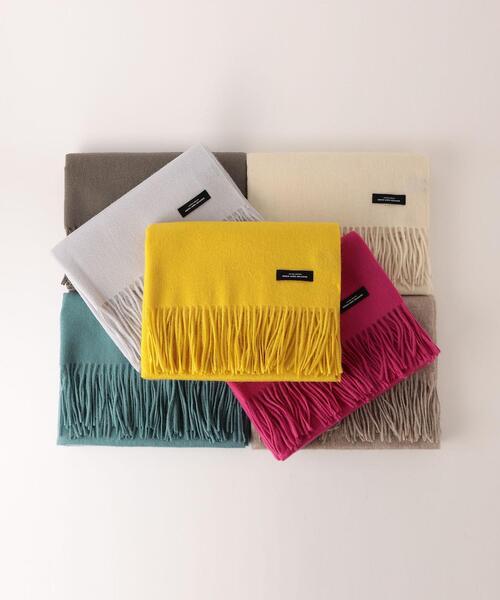 green label relaxing（グリーンレーベルリラクシング）の「ウール 無地 ストール（ストール/ショール・レディース・ライトブルー/ベージュ/オフホワイト/ピンク/ライム/イエロー/モカ・FREE）」の12枚目の写真