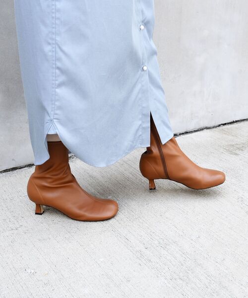 SHIPS（シップス）の「オブリークトゥショートブーツ◇（ブーツ・レディース・ブラック/ブラウン・38/36/37）」の12枚目の写真