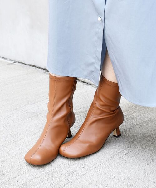 SHIPS（シップス）の「オブリークトゥショートブーツ◇（ブーツ・レディース・ブラック/ブラウン・38/36/37）」の6枚目の写真