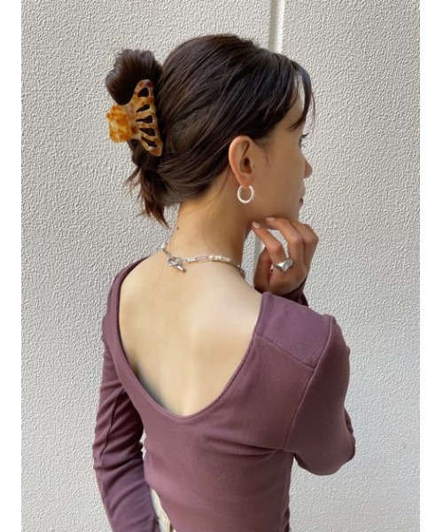 SLY(スライ)の「Sly Skin DEFOMATION VANCE ヘアーバンス(バレッタ/ヘアクリップ・レディース・グリーン系その他2/ベージュ系その他・FREE)」の14枚目の写真