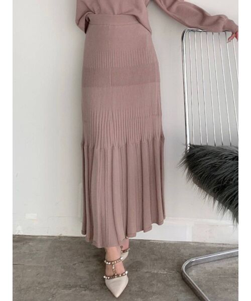 RESEXXY(リゼクシー)の「ニットフレアスカート【セットアップ着用可能】(スカート・レディース・ブラック/ブルー/モカ・FREE)」の3枚目の写真