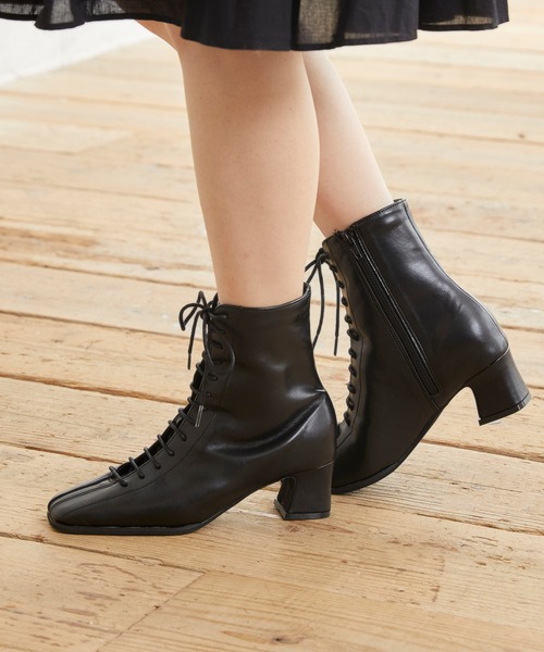 menue(メヌエ)の「スクエアトゥレースアップブーツ(ブーツ・レディース・ブラック/アイボリー/グレイッシュベージュ・LL/3L/S/M/L/XS)」の14枚目の写真