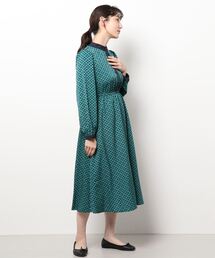 ☆ レトロ感漂う。ダイヤ柄バンドカラーワンピース