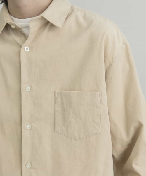 URBAN RESEARCH（アーバンリサーチ）の「JAPAN made ライトコーデュロイシャツ（シャツ/ブラウス・メンズ・チャコールグレー/ブラウン/グリーン系その他/ライトベージュ・MEDIUM/LARGE/X-LARGE）」の8枚目の写真