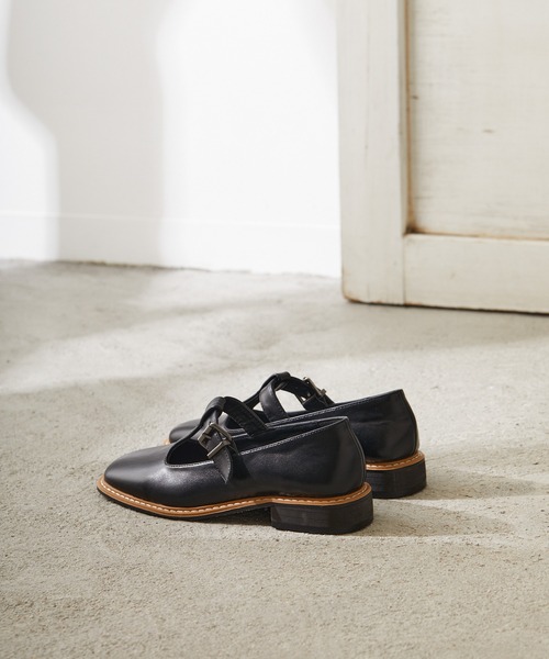 Birthday room（バースデイルーム）の「Tストラップフラットシューズ（ドレスシューズ・レディース・ブラック・24.5/23.5）」の8枚目の写真