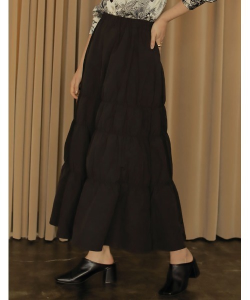 Re:EDIT（リエディ）の「[低身長サイズ有]タフタギャザーティアードロングスカート（スカート・レディース・ブラック/アイボリー/ブルー/オレンジ・MEDIUM/SHORT/LARGE）」の6枚目の写真