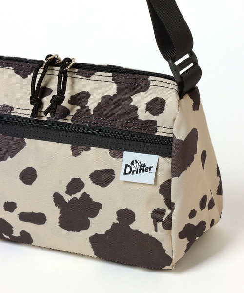 LEPSIM（レプシィム）の「【Drifterコラボ】ショルダーバッグ　261926（ショルダーバッグ・レディース・ブラック/アニマル/レオパード・ONE SIZE）」の13枚目の写真