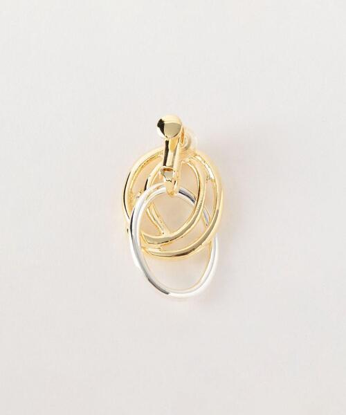 green label relaxing（グリーンレーベルリラクシング）の「ダブルトーン メタルリング イヤリング（イヤリング・レディース・ゴールド・FREE）」の3枚目の写真