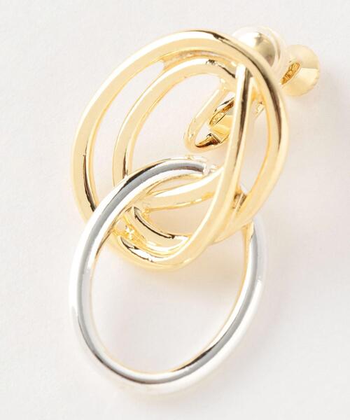 green label relaxing（グリーンレーベルリラクシング）の「ダブルトーン メタルリング イヤリング（イヤリング・レディース・ゴールド・FREE）」の4枚目の写真
