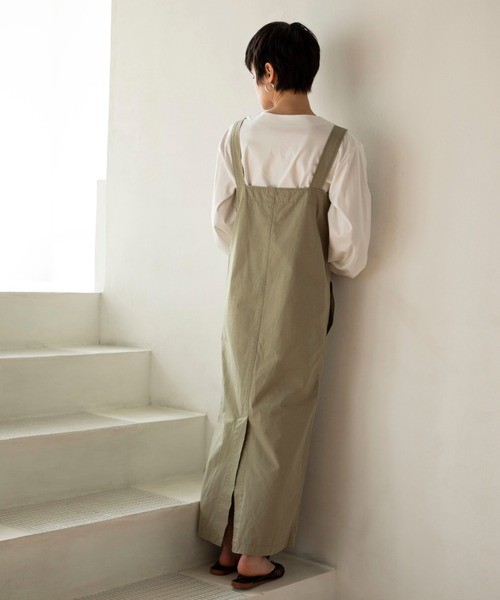 ReNorm（リノーム）の「11ozアクアティック デニムサロペットスカート（サロペット/オーバーオール・レディース・エメラルド/ホワイト/ブラック・フリー）」の12枚目の写真