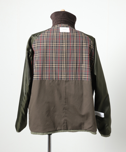 B.C STOCK(ベーセーストック)の「2LAYER ANGLER ジャケット(ブルゾン・メンズ・ブラック/カーキ・MEDIUM/LARGE)」の22枚目の写真