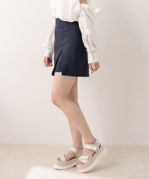 OLIVE des OLIVE（オリーブデオリーブ）の「スリットタイトミニスカート（スカート・レディース・ネイビー/ブラック/アイボリー・FREE）」の18枚目の写真