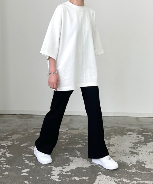 y/m by MIHO（イムバイミホ）の「センターラインTシャツ（Tシャツ/カットソー・レディース・ホワイト/ブラック・FREE）」の14枚目の写真