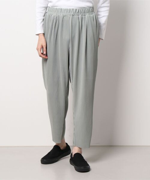 JUGLANS(ユグランス)の「【ATELANE】カットプリーツイージーパンツ/メンズ(その他パンツ・メンズ・ブラック/グレー/ブルー・M/L)」の3枚目の写真