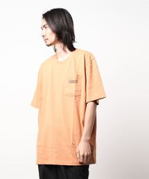 Carhartt（カーハート）の「【Carhartt】（UN）S/S POCKET CARHARTT C GRAPHIC TEE（Tシャツ/カットソー・メンズ）」