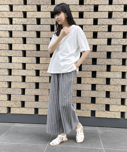 ONIGIRI(オニギリ)の「ストライプワイドパンツ(その他パンツ・レディース・ベージュ/ネイビー・LARGE/SMALL/MEDIUM)」の20枚目の写真