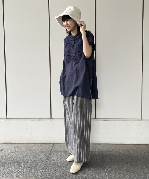 ONIGIRI(オニギリ)の「ストライプワイドパンツ(その他パンツ・レディース・ベージュ/ネイビー・LARGE/SMALL/MEDIUM)」の22枚目の写真