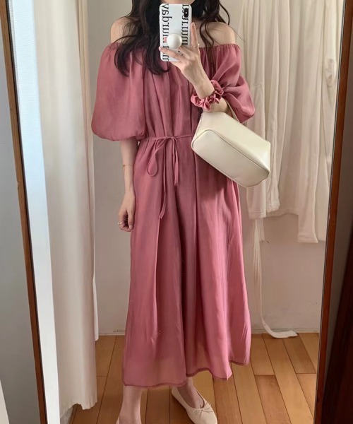 新品未使用タダシショージ パフスリーブ オフショルダー