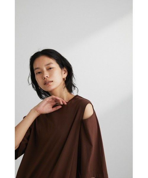 STYLEMIXER（スタイルミキサー）の「ショルダースリットT（Tシャツ/カットソー・レディース・ブラック/ブラウン/ホワイト・FREE）」の17枚目の写真