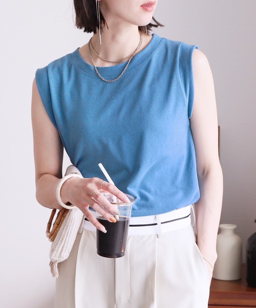 reca（レカ）の「リネンミックスノースリーブTシャツ（Tシャツ/カットソー・レディース・ブラック/オフホワイト/オレンジ/ブルー/グリーン/グレイッシュベージュ・FREE）」の5枚目の写真