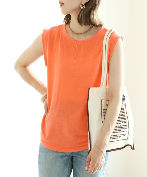 reca（レカ）の「リネンミックスノースリーブTシャツ（Tシャツ/カットソー・レディース・ブラック/オフホワイト/オレンジ/ブルー/グリーン/グレイッシュベージュ・FREE）」の9枚目の写真