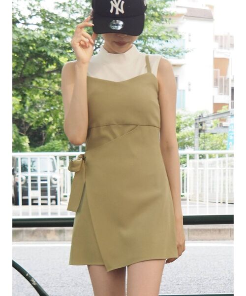 EVRIS（エヴリス）の「ラップキャミコンビネゾン（サロペット/オーバーオール・レディース・ブラック/オレンジ/グリーン・FREE）」の2枚目の写真