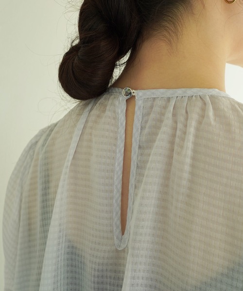 TINA：JOJUN（ティーナジョジュン）の「ギンガムチェック柄 シアーブラウス TINA：JOJUN（シャツ/ブラウス・レディース・グレー/イエロー・M）」の18枚目の写真